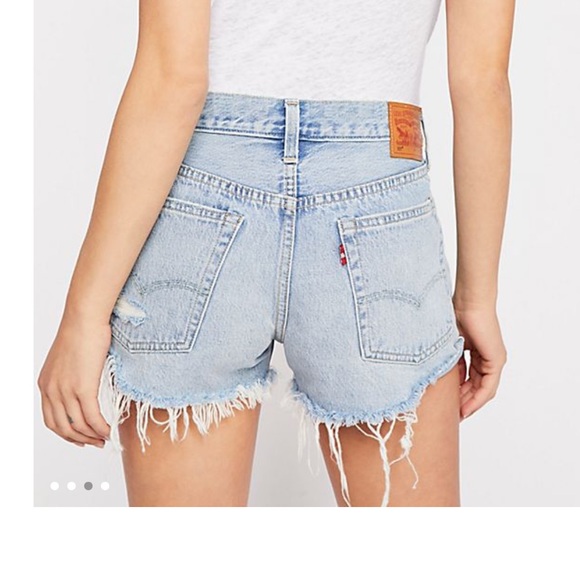 Vintage Levi’s 501 Cutoff shorts - Picture 3 of 13